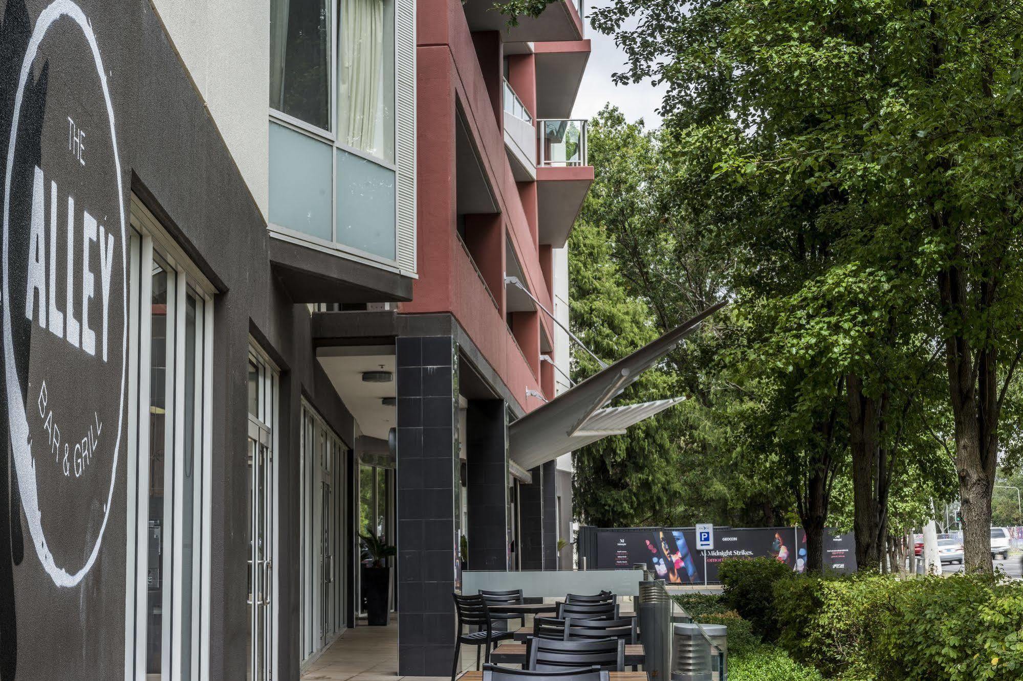 Pacific Suites Canberra Eksteriør bilde