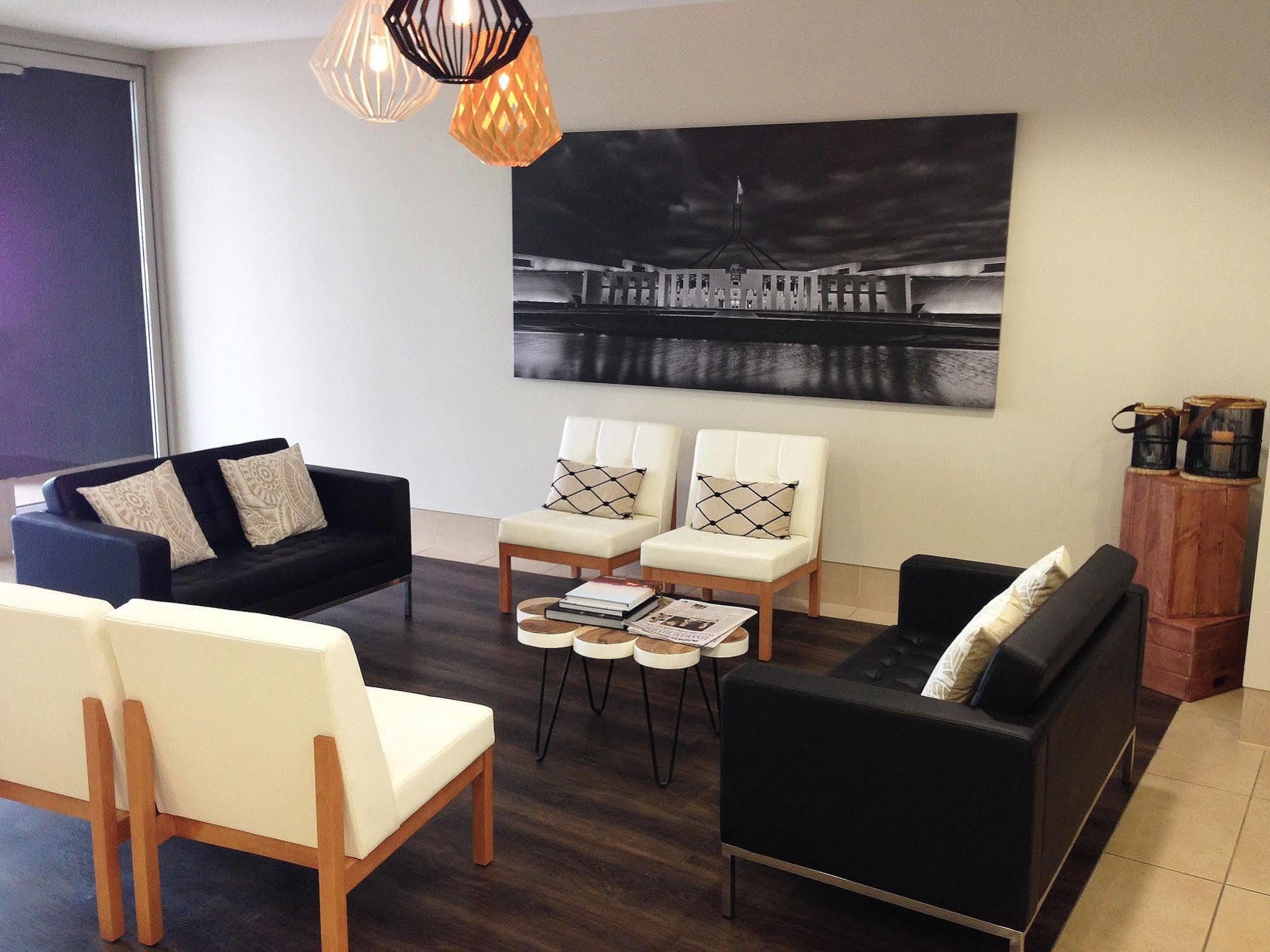 Pacific Suites Canberra Eksteriør bilde