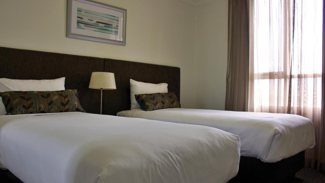 Pacific Suites Canberra Eksteriør bilde