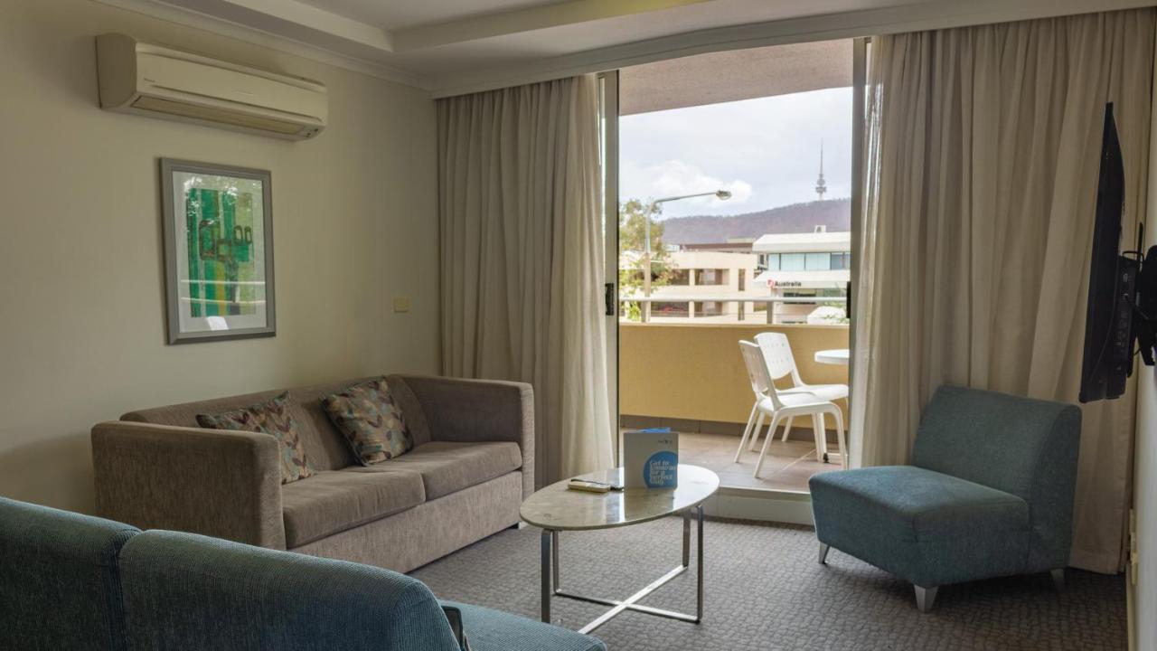 Pacific Suites Canberra Eksteriør bilde